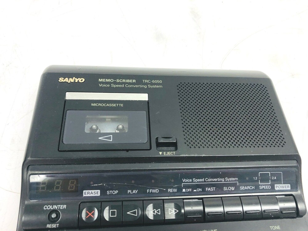 Sanyo Memo-Scriber Voice Speed Converting System Micro Cassette Player TRC-6050