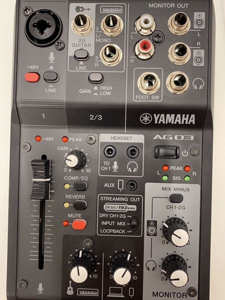 YAMAHA AG03MK2 MIXER Used