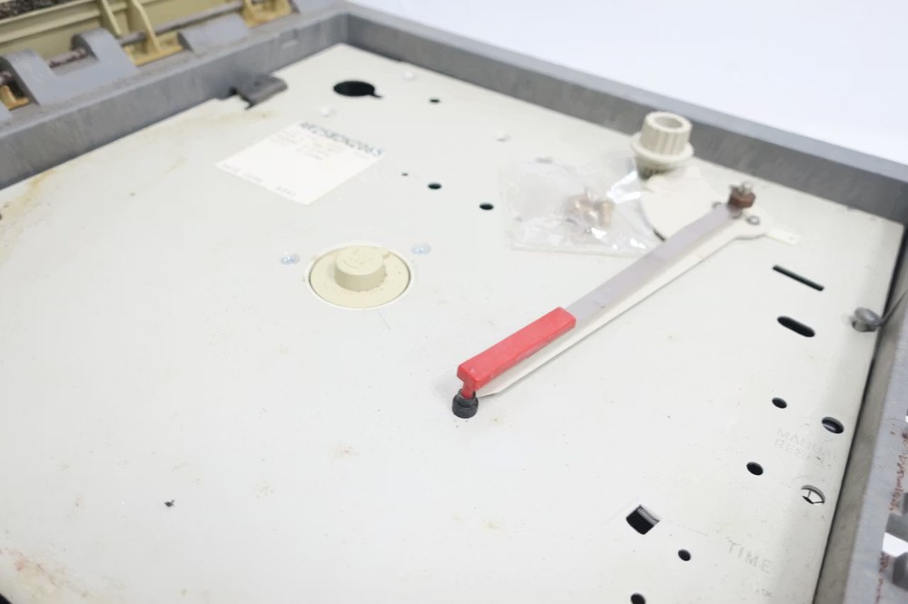 Heater Technology AR25BDN2065 Chart Recorder 120v-ac