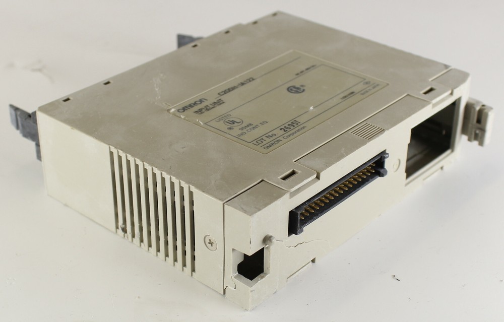 Omron Input Unit C200H-IA122 100-120VAC 10mA