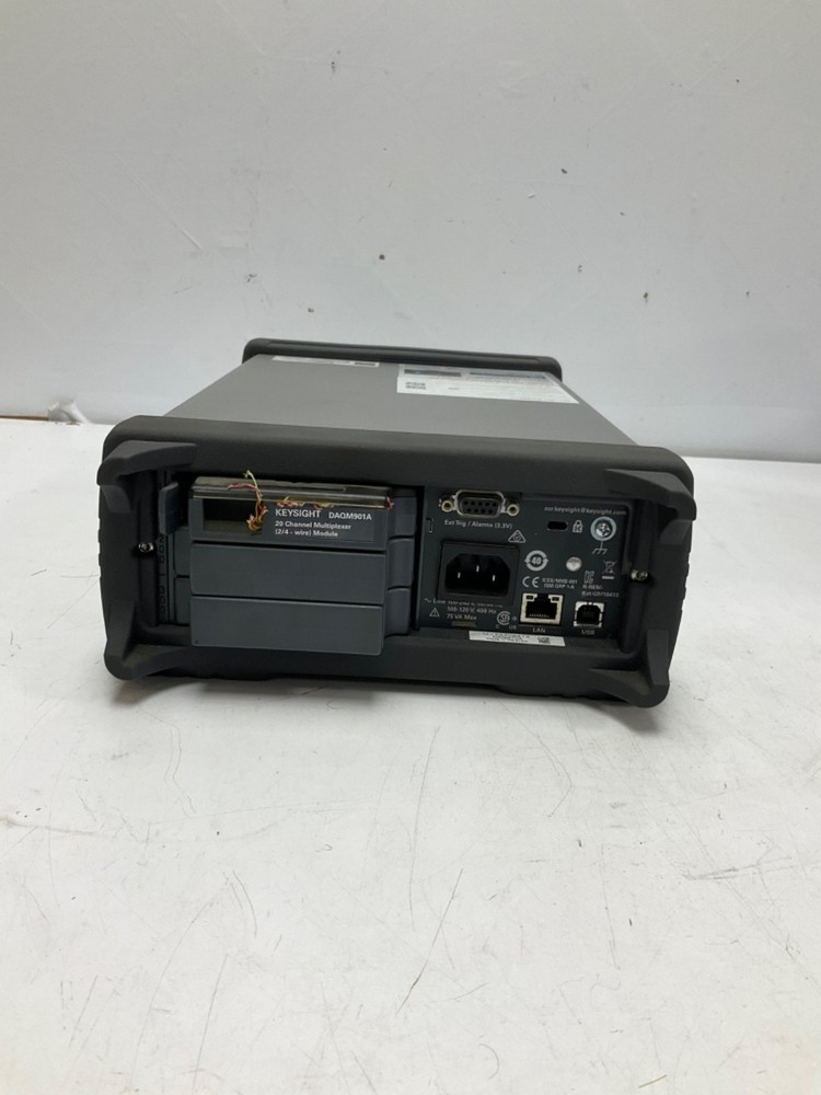 KEYSIGHT TECHNOLOGIES DAQ970A DATA ACQUISITION SYSTEM W/KEYSIGHT DAQM901A MODULE