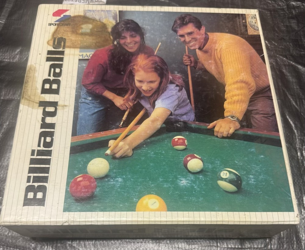 Vintage Billiard Pool Balls Set