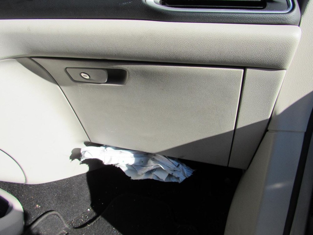 PACIFICA  2018 Glove Box 1015040