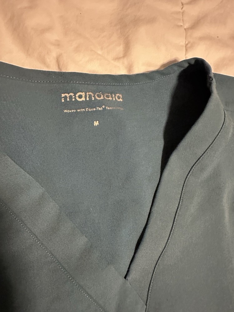 Mandala Scrubs Top and Bottom Pants Set Medium M Blue