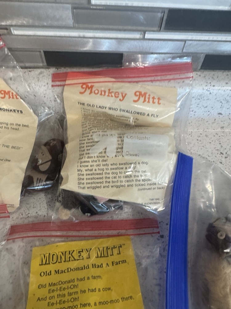 Vintage Monkey Mitt Finger Puppet Bundle (6) Sets 1980