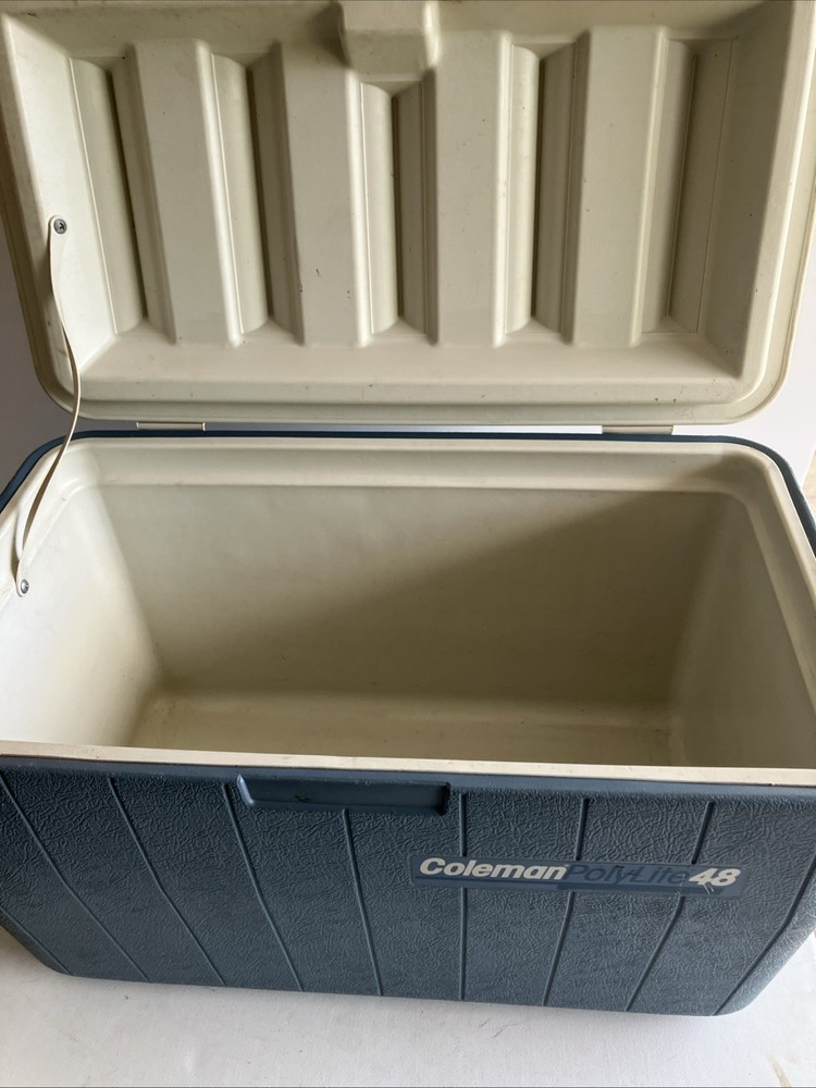 1991 Coleman Polylite48 Blue Cooler
