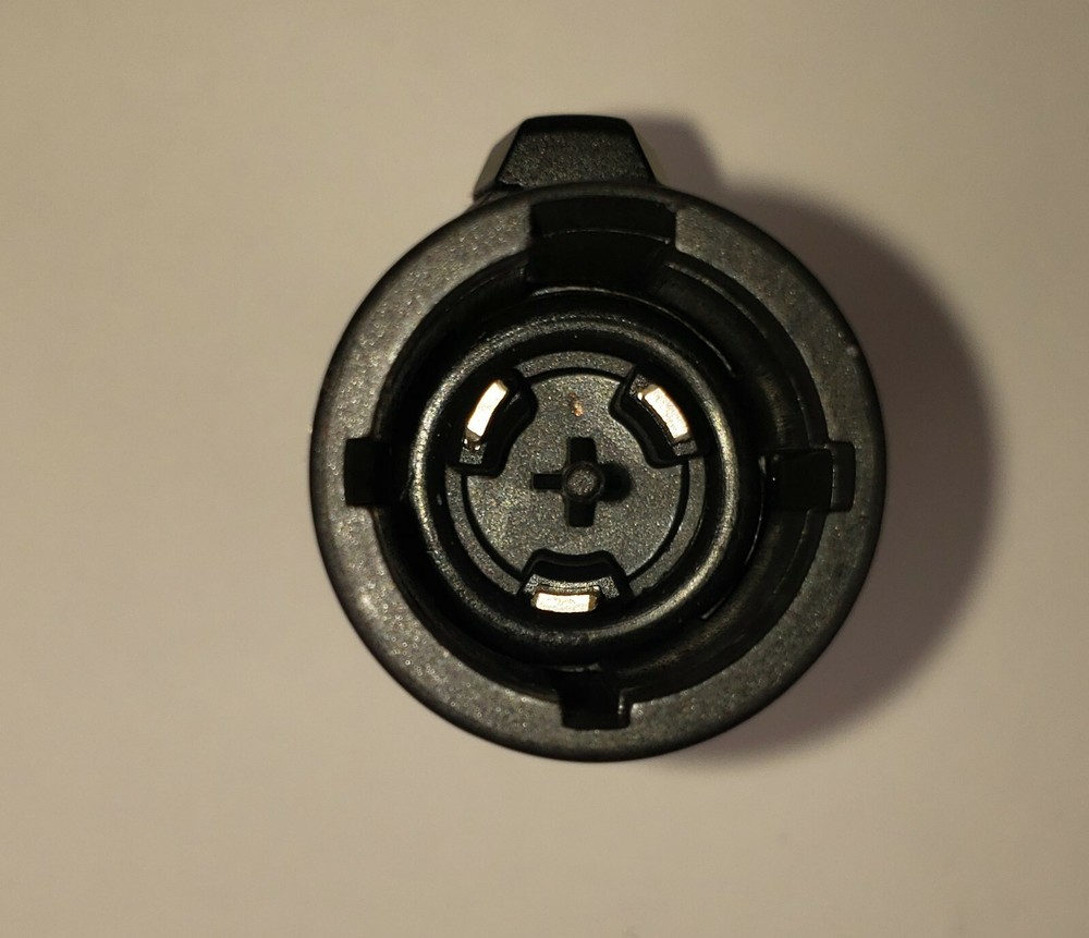 PowerCON True1 NAC3MX style connector