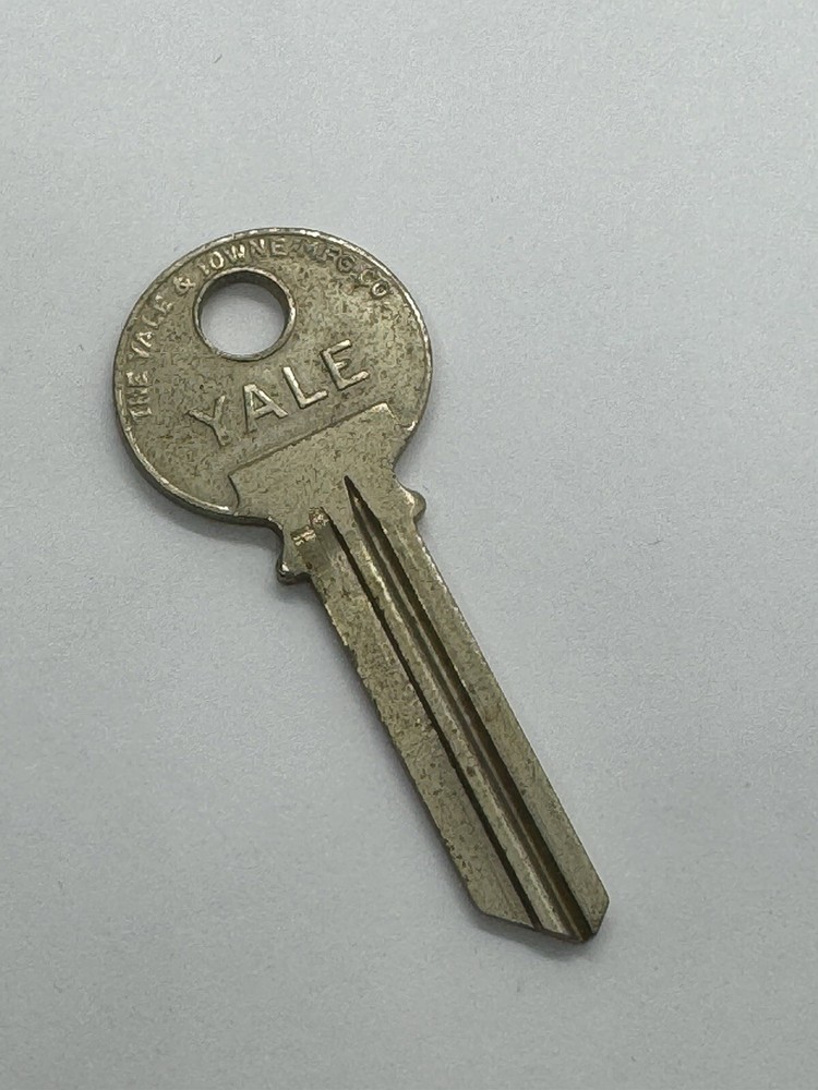 Original Yale Key Blank GBG