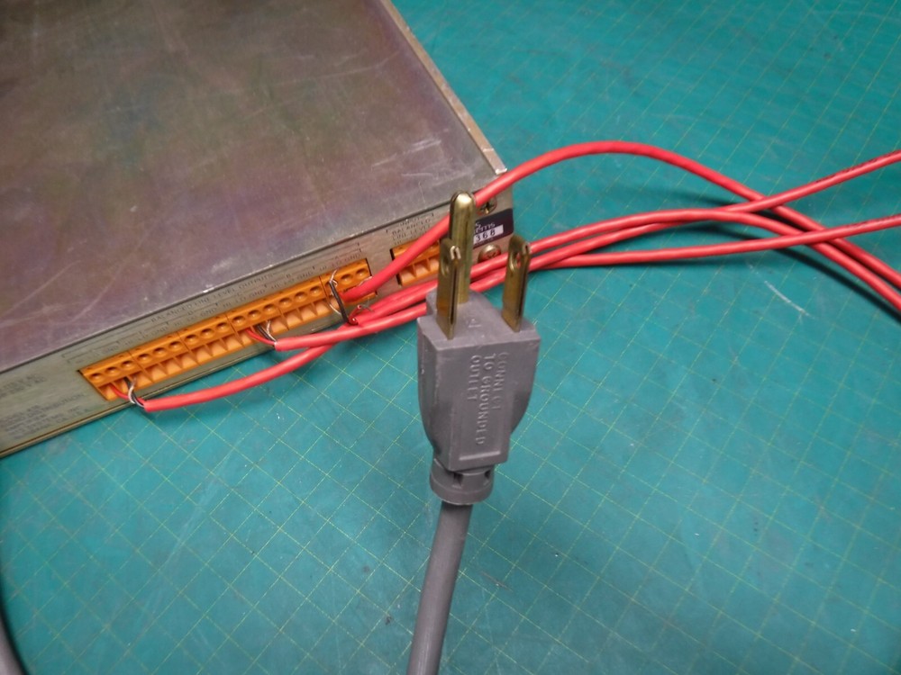 RTS Systems AUDIO DISTRIBUTION AMPLIFIER MODEL 416 amp