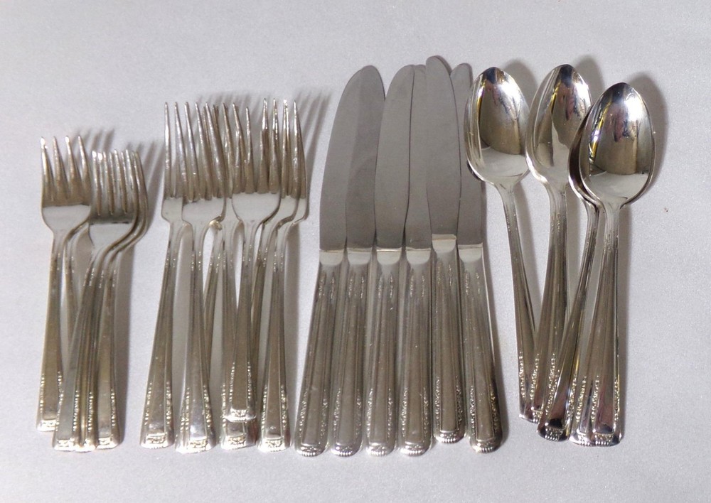 Baroness Silverplate Flatware Lot 24 Pieces