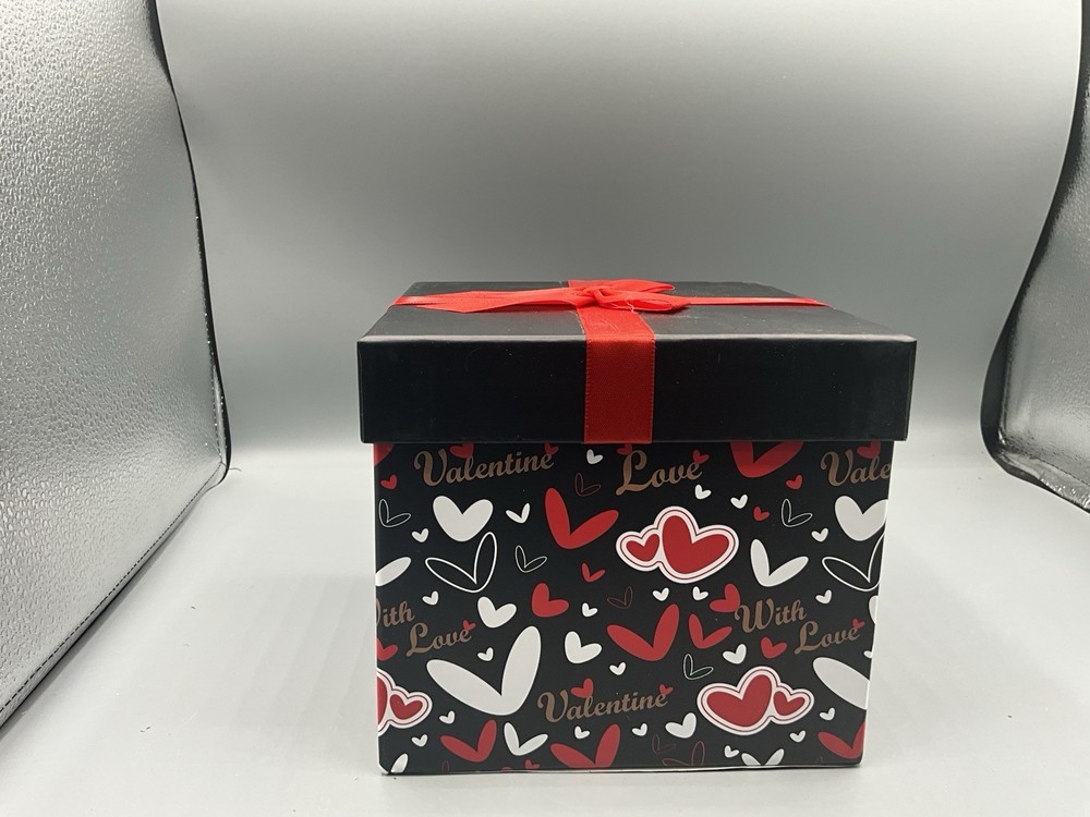 4 Pcs Valentines Nesting Gift Boxes with Lids Holiday Gift Boxes Assorted Siz...