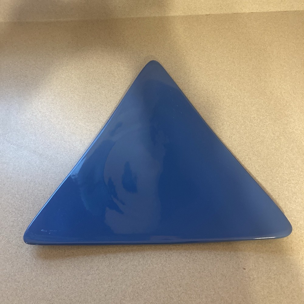 Dudson Artisan 4034 39cm Triangle Platter Blue