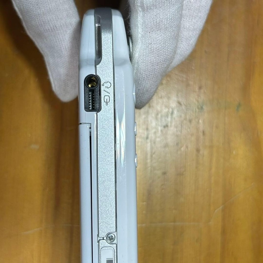 PSP 2000 Ceramic White 6299 From Japan