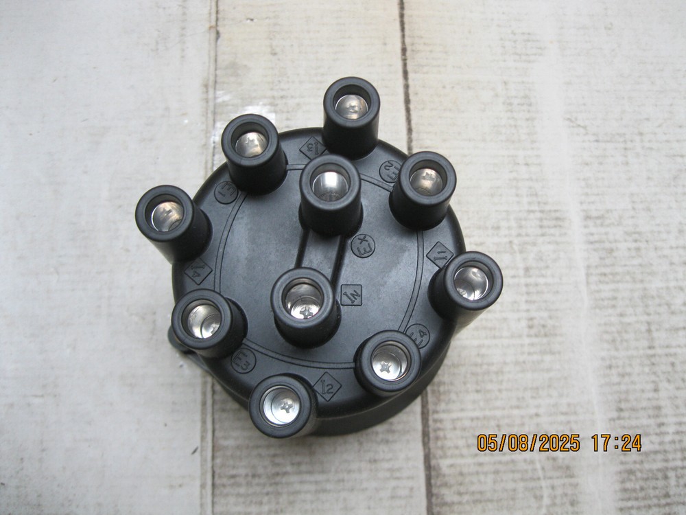 Distributor Cap Standard JH87 (cap only, no screws)