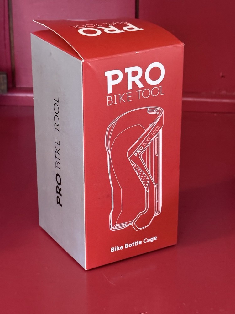 PRO Bike Tool Lightweight Blue Water Bottle Cage