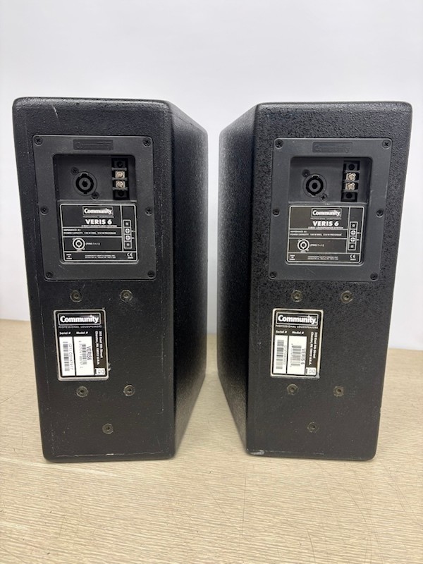 Community Veris 6 Speaker Pair