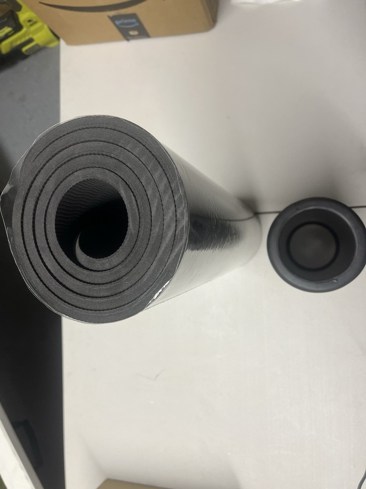 Tonal Workout Mat + Tonal Massage Roller – Excellent Condition
