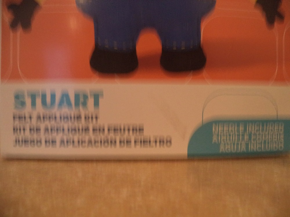FELT KIT BY DIMENSIONS MINIONS "STUART" DOLL