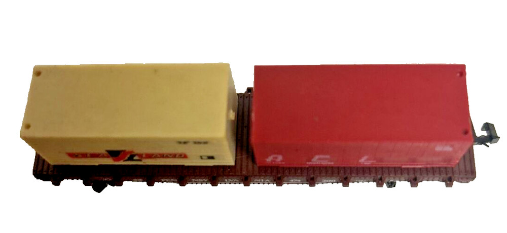 N Scale Lima Pennsylvania Flat Car with Load