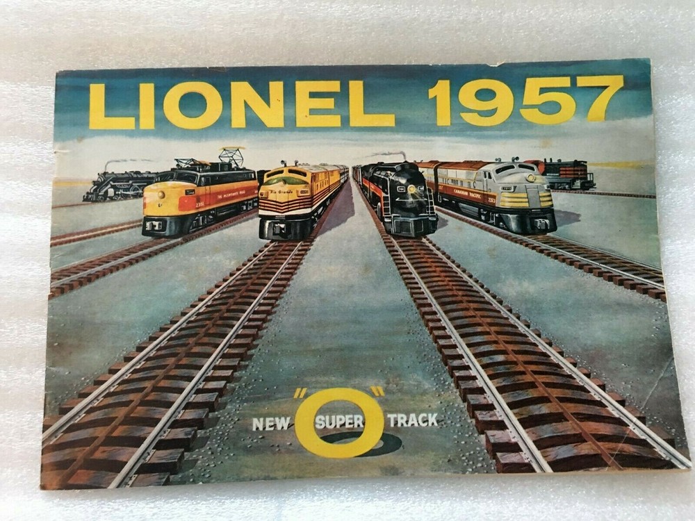 ORIGINAL LIONEL POSTWAR 1957 CONSUMER TRAIN CATALOG