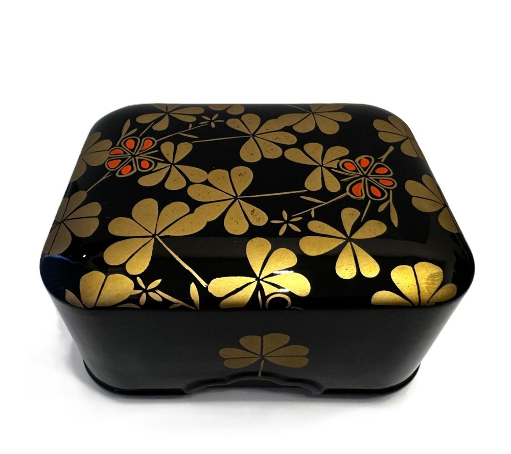 Japanese Lacquer ware container Accessories Case Box Clover design