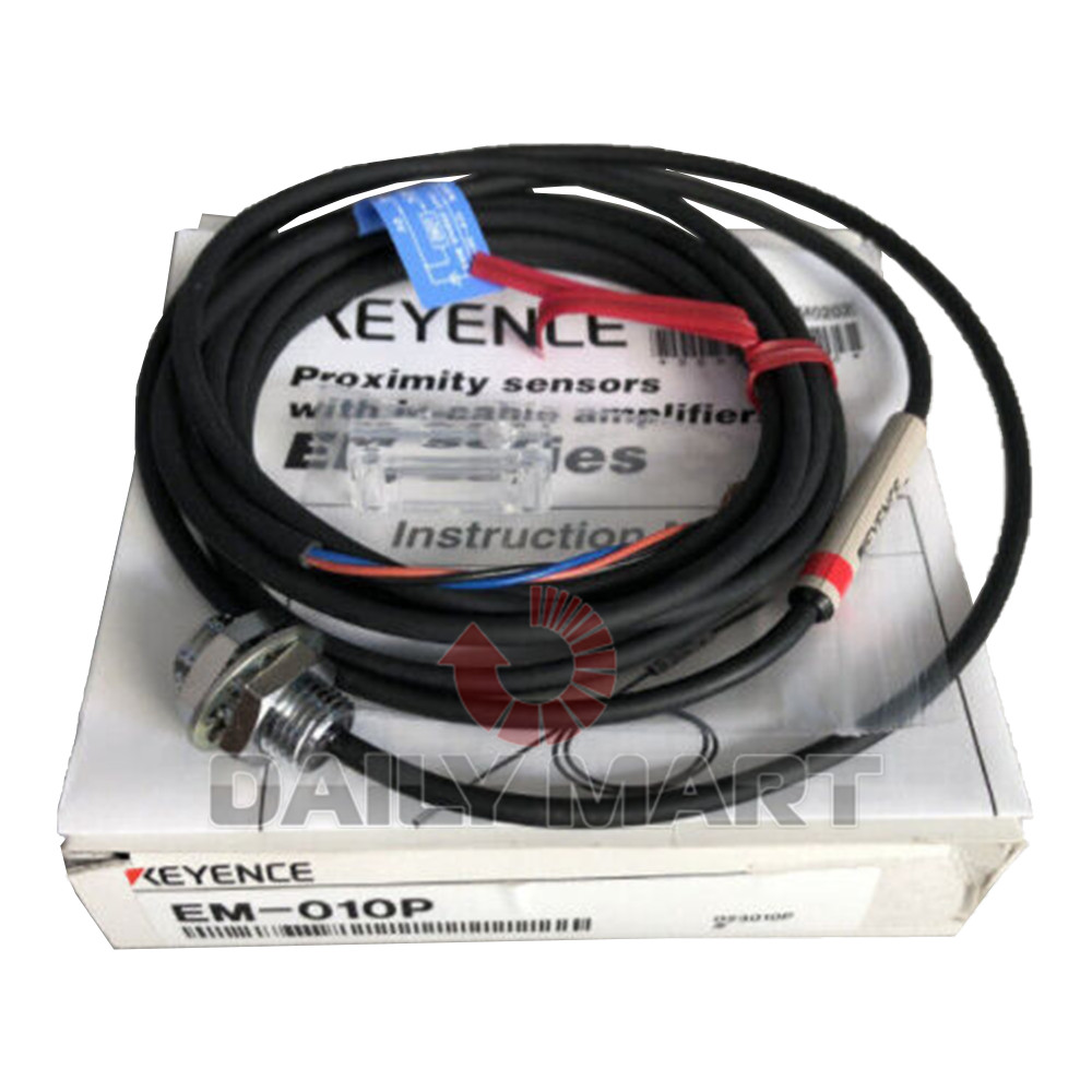 New In Box KEYENCE EM-010P Proximity Sensor