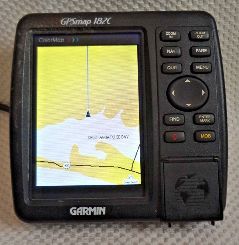 GARMIN GPSMAP 182C MARINE CHART PLOTTER FISHFINDER GPS UNIT w/ MOUNTING KNOBS
