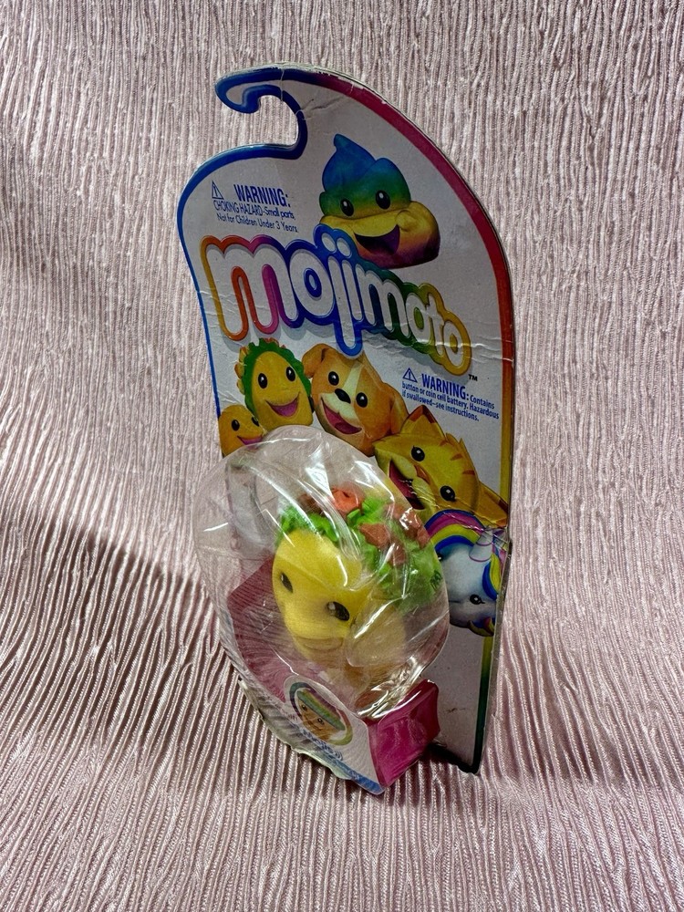 B78 Mojimoto Talking Taco Toy