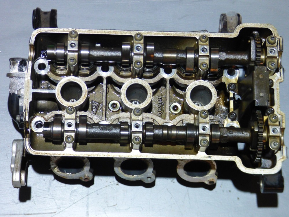 GENUINE TRIUMPH T509 COMPLETE CYLINDER HEAD