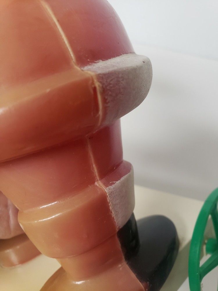 Vintage Rosbro Santa On Wheels Pull Toy Candy Container