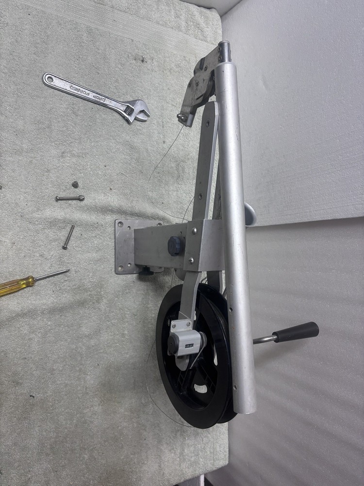 Invader Manual DownRigger Down-Troller 2Ft Arm