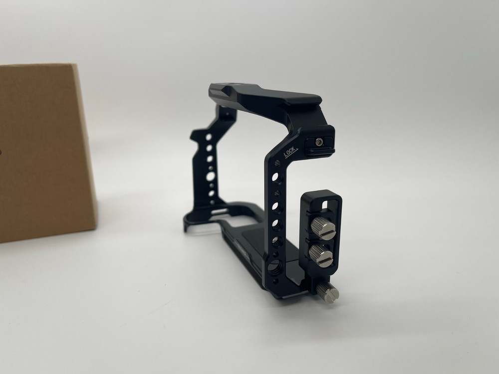 NEEWER Camera Cage for RS2 RS3 Camera Cage New