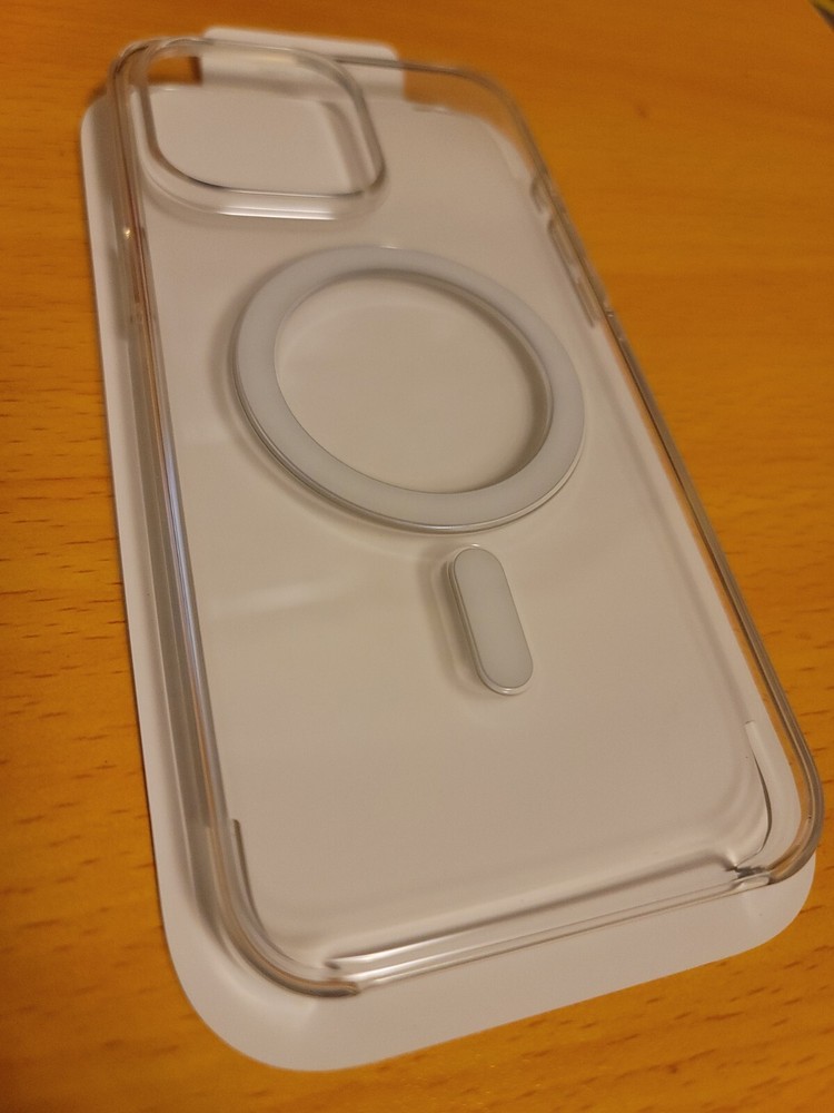 Original Apple Clear Case with Magsafe for iPhone 15 Pro Max (6.7") OEM