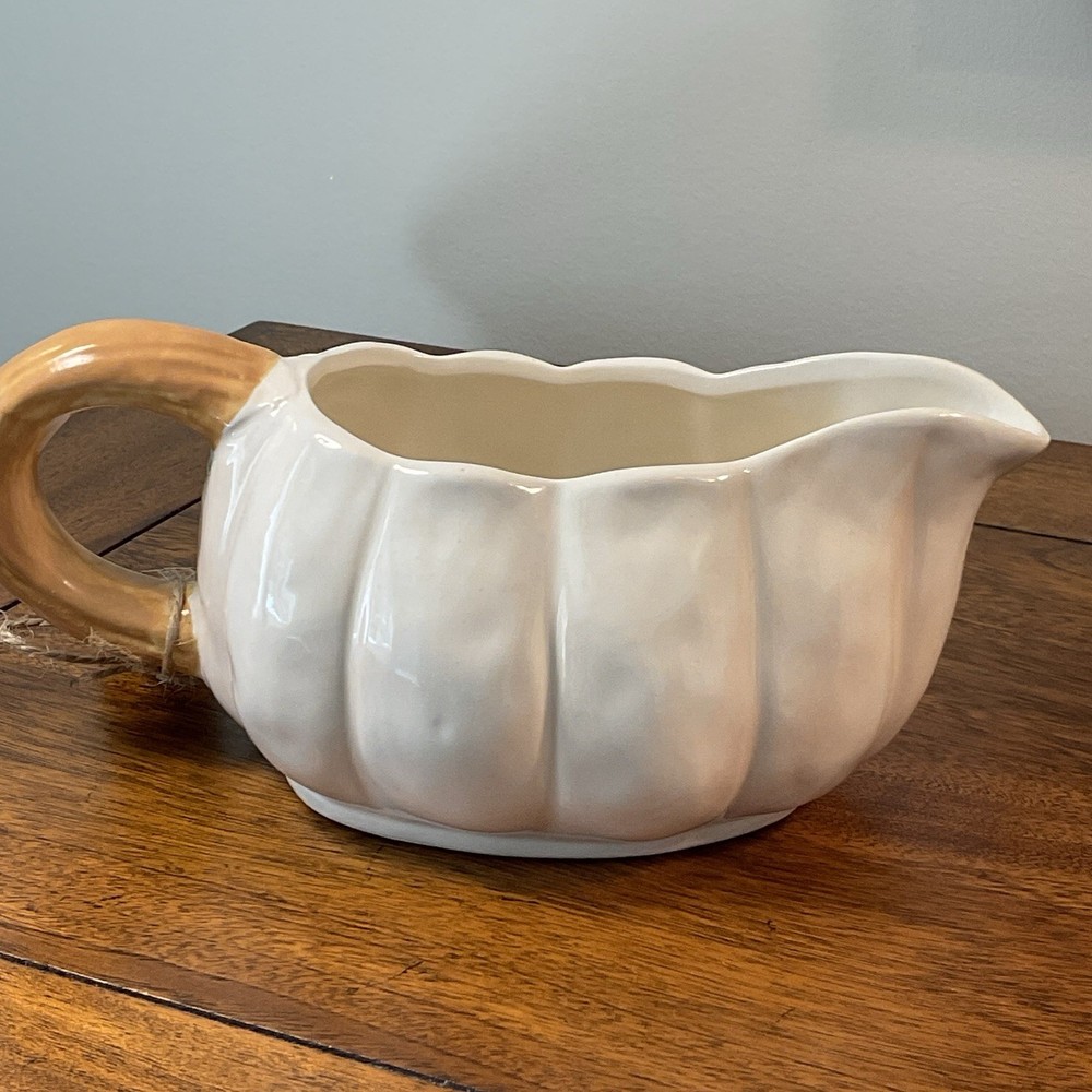 Haymarket Square Cream Ceramic Pumpkin Shaped Serving Accessories Bundle-NEW