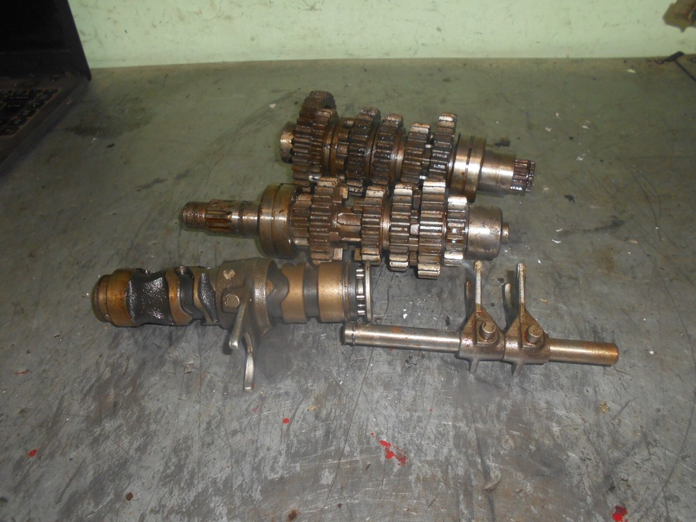 kawasaki gpz 550 h gearbox