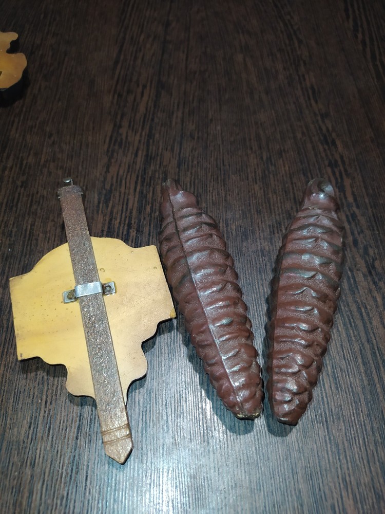 Vintage cuckoo clock Working video.