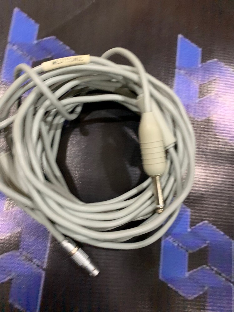 Medtronic 5437A output adaptor