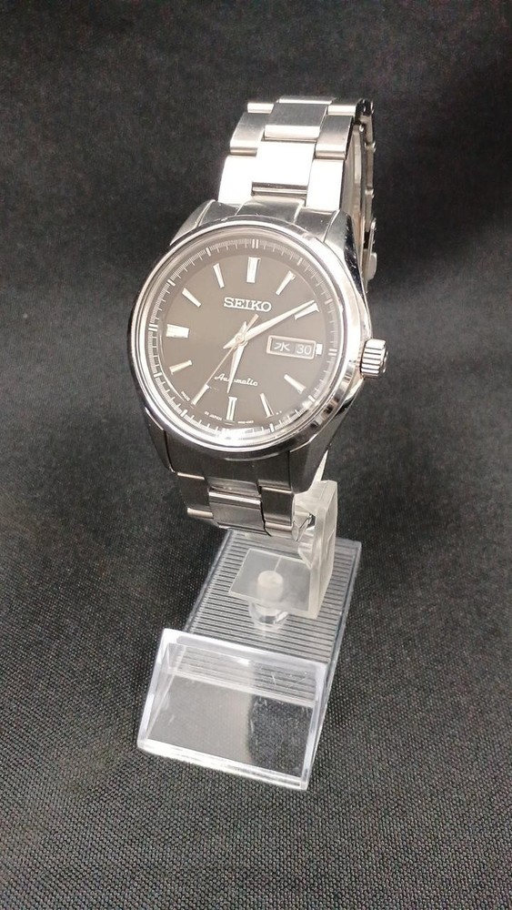 Presage Model 4R36 03H0 SEIKO