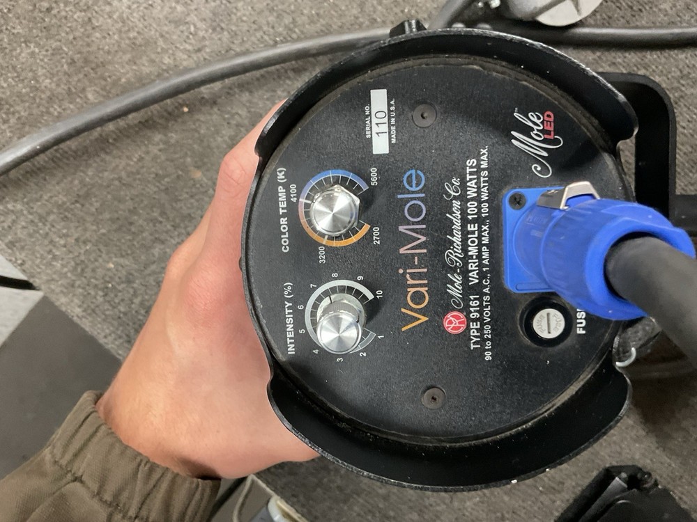 Mole Richardson Type 9161 100W Vari Mole Led Studio Light Barn Door Power Cable