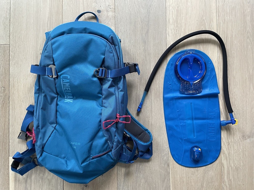 Camebak Caper 14 With Water Bladder, Blue