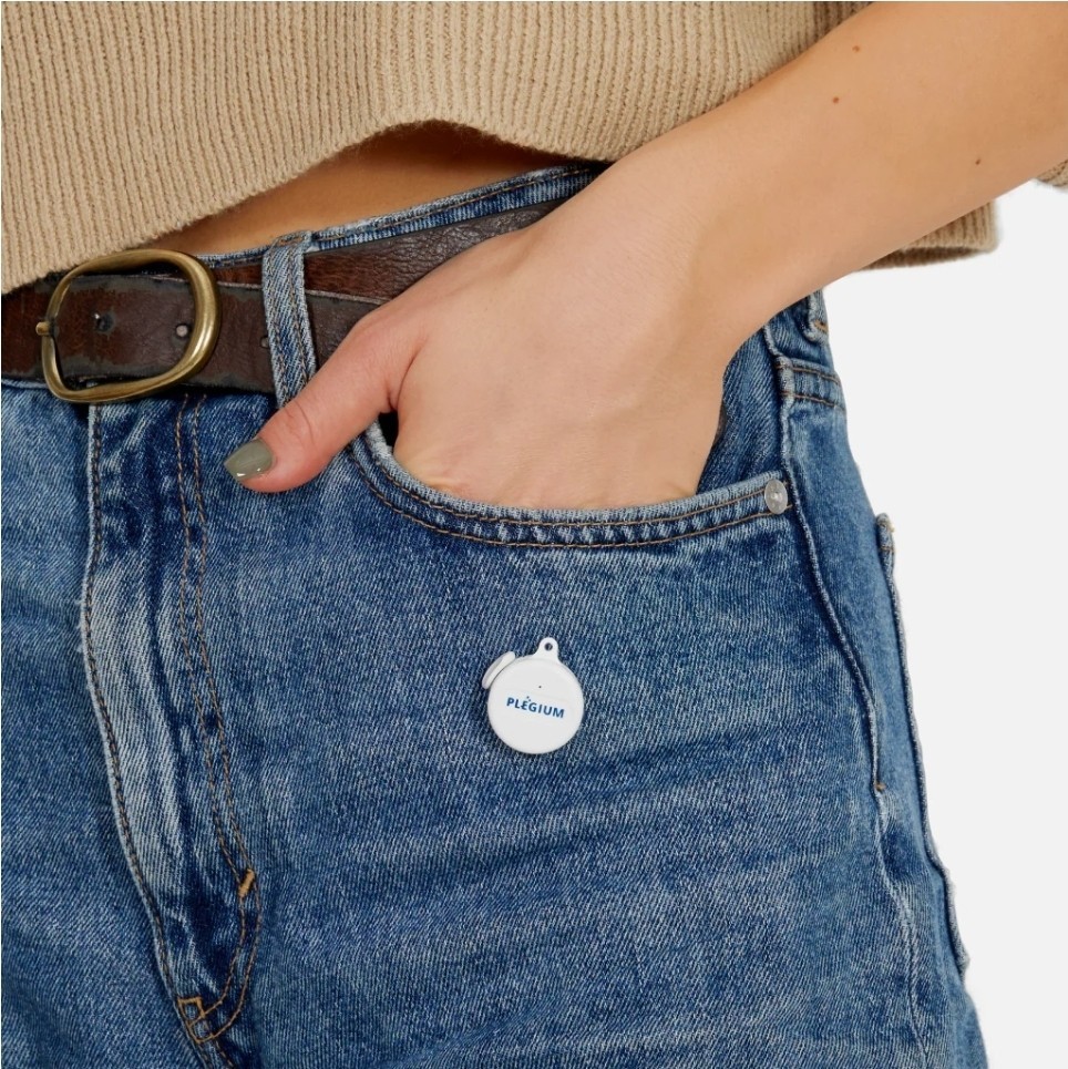 Plegium Smart Emergency Button Wearable