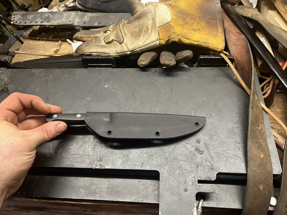 One Time Use/ Use & THROWAWAY knife & Sheath 1.