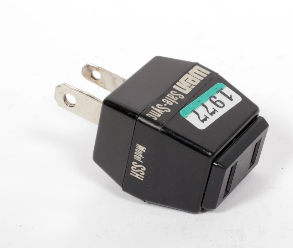 Wein SSH Flash Safe Sync Voltage Regulator AC fiting to PC #1977