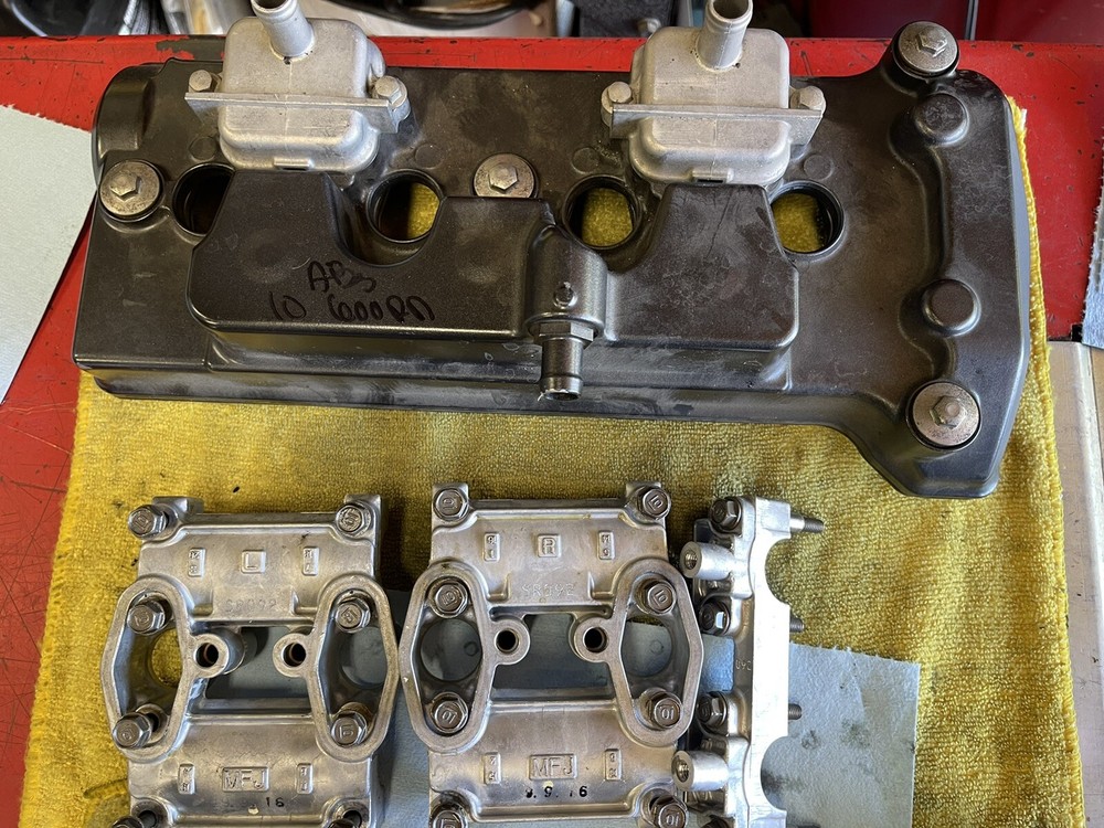 2010 Honda cbr600rr abs cylinder head