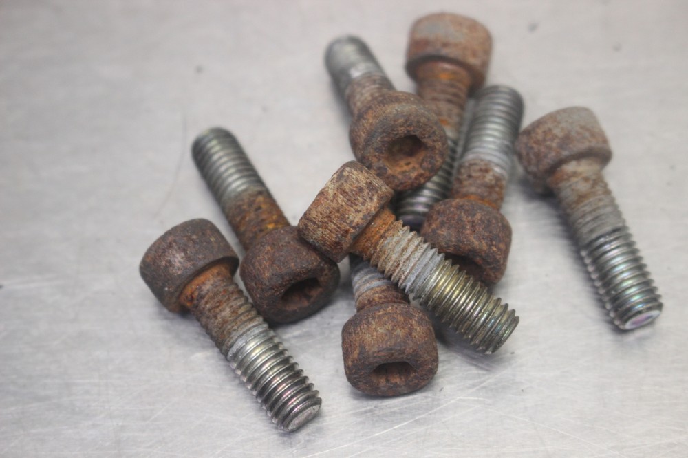 06-07 Suzuki GSXR 750 Exhaust Header Nuts Bolts