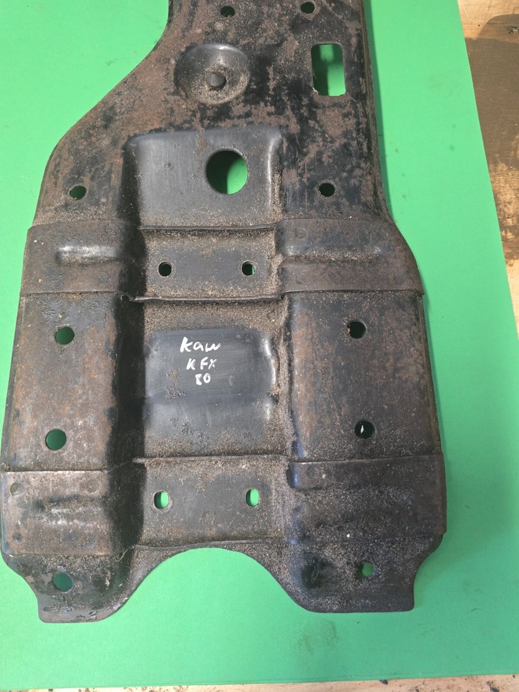 Kawasaki KFX 80 skidplate