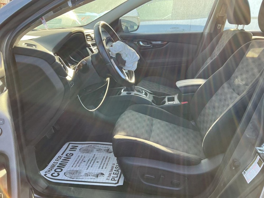 ROGUE SPT 2018 Glove Box 4931710