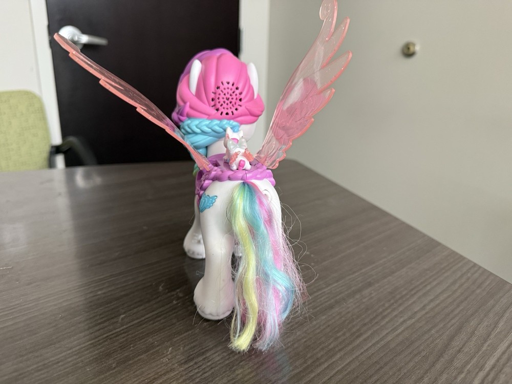 Hatchamails Interactive Unicorn Pegasus Rainbow Braids Lights Up & Talks