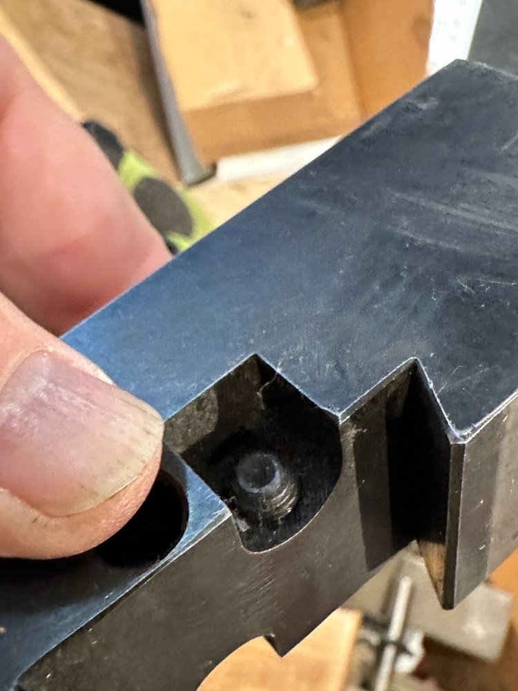 Karlin Industries QC Tool Post Set - Series B Wedge Type w/Post & 5 Tool Holders