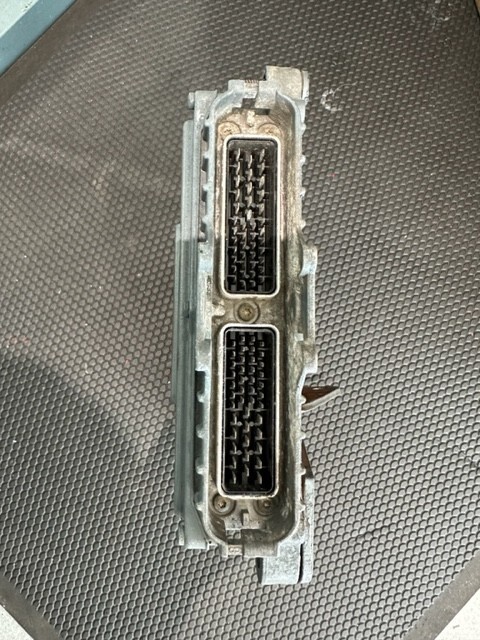 Mack E7 Diesel Engine Control Module ECM ECU 12MS523M